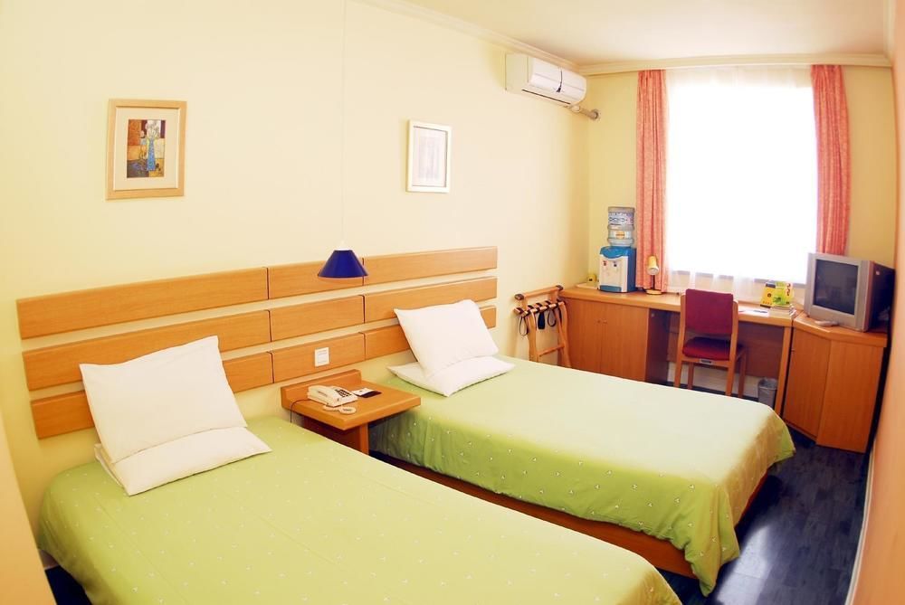 Home Inn Changchun Dajing Road Ouya Outlets 外观 照片