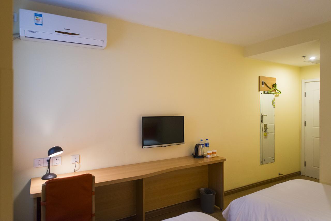 Home Inn Changchun Dajing Road Ouya Outlets 外观 照片